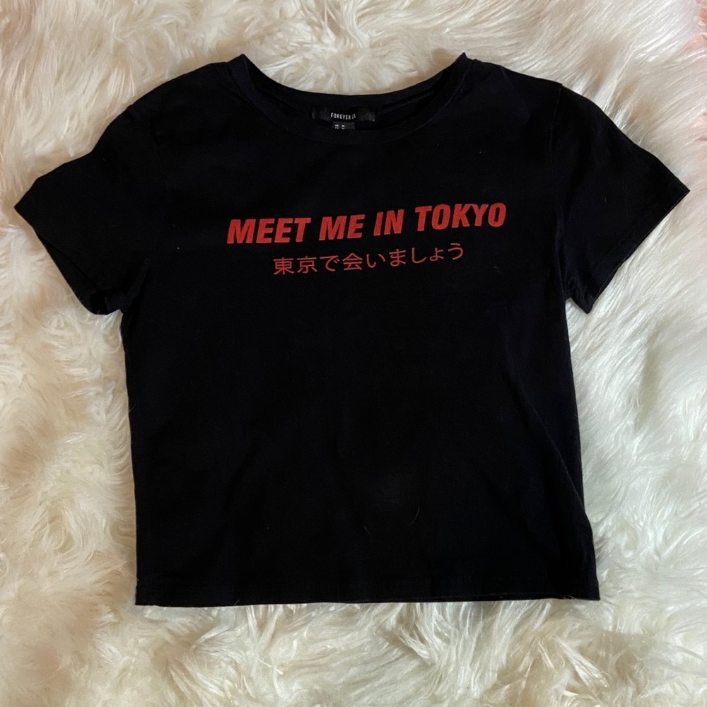 FOREVER 21 || Graphic crop top
